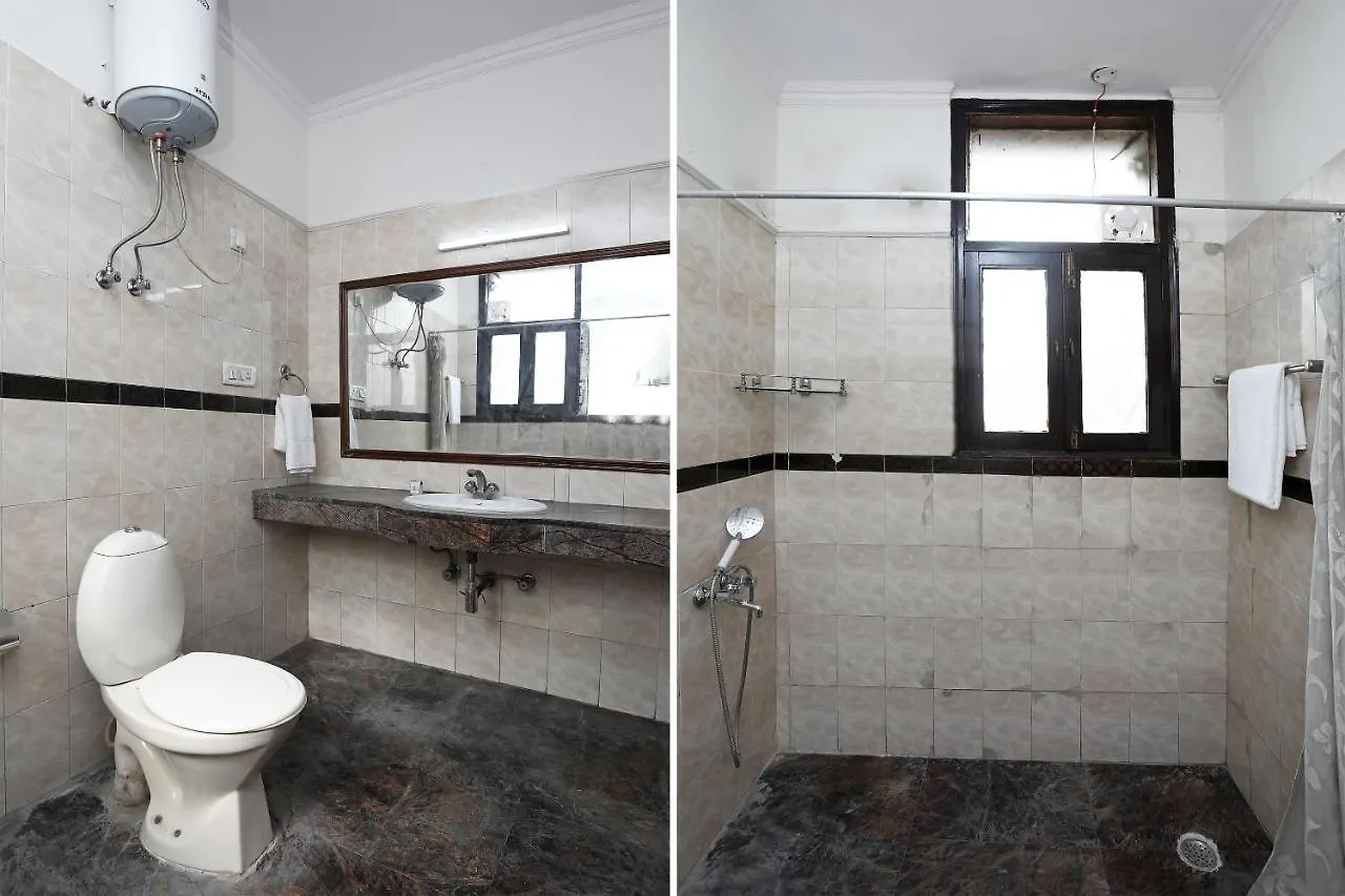 بيت ضيافة Oyo 14408 Corple Stays غورغاون